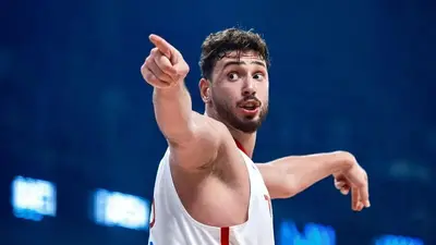 Sengun guida la Turchia al primo posto nel girone