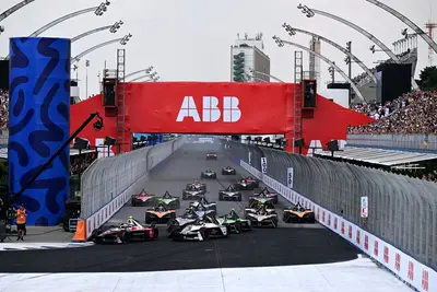 Una fase di gara dall'ePrix di San Paolo del 2023. Credits: FIA Formula E