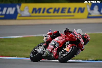 Francesco Bagnaia conquista la prima pole position del 2025 a Brno