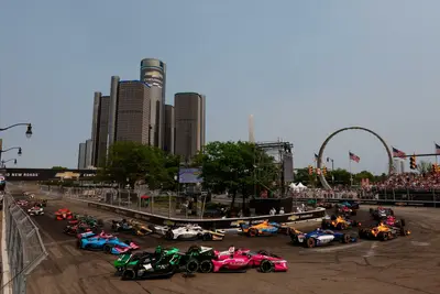 Le concitate fase iniziali della passata edizione del Chevrolet Detroit Grand Prix