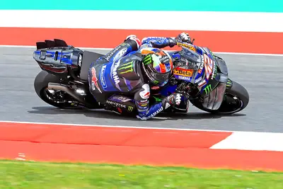 Alex Rins si è qualificato per il Q2 con il secondo tempo.
