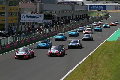 Credits. TCR World Tour