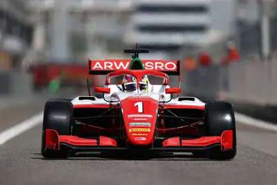 Credits. FIA F3