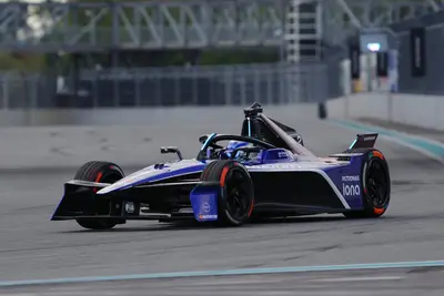 Monoposto Maserati Formula E durante EVO Sessions Miami