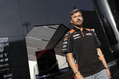 Con Max Biaggi abbiamo toccato vari temi: dalla lotta al titolo al futuro di Aprilia, passando anche per la Superbike.