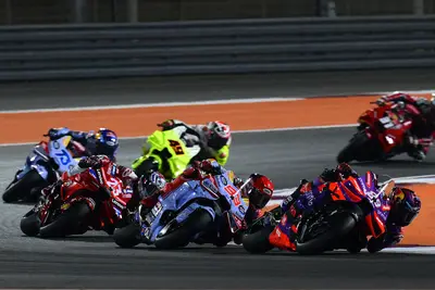 Jorge Martin, Marc Márquez ed Enea Bastianini si giocano la sella ufficiale al fianco di Bagnaia.