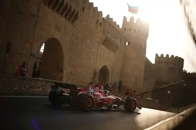 Occasione ghiotta per Leclerc per recuperare terreno nel Mondiale su Verstappen e Norris.