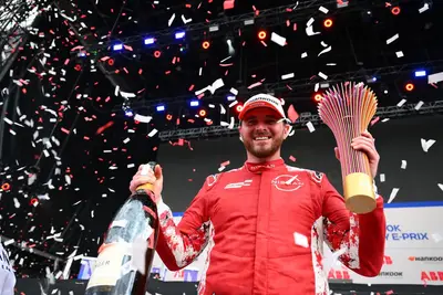Oliver Rowland ha conquistato la quarta vittoria della sua carriera in Formula E, la terza nelle ultime due stagioni.