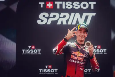 Pedro Acosta sale sul podio della Sprint Race del GP di Catalunya
