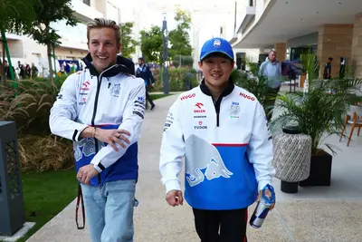 11 gare insieme in F1 per Tsunoda e Lawson: il secondo correrà in Red Bull nel '25.