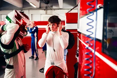 © AIX Racing