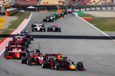 Arvid Lindblad, vincitore della Feature Race di F3 a Barcellona © Prema Racing