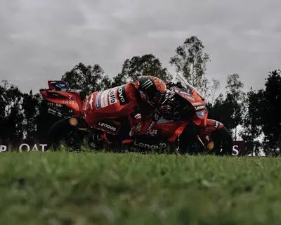 MotoGP, è Pecco Bagnaia il leader del venerdì di Montmelò