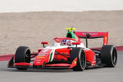 Noel Leon guida monoposto Dallara F3 team Prema Racing durante day 1 test pre stagione 2025 FIA F3 a Barcellona