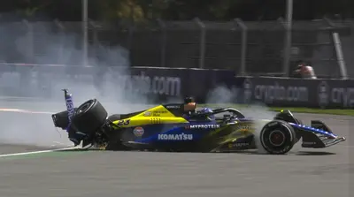 Alex Albon dopo lo schianto con Oliver Bearman.