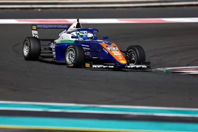 Credits: UAE4 Series, Oleksandr Bondarev