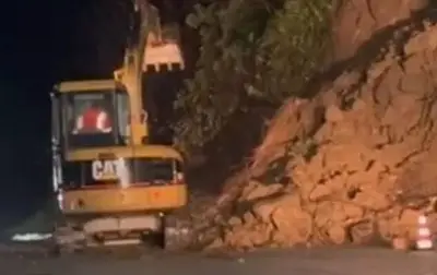 Frana sulla strada