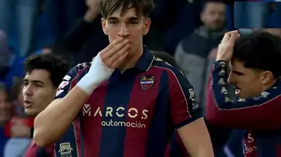 Carlos Espí