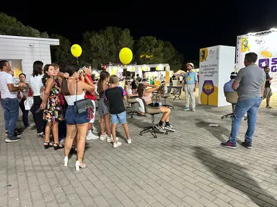 Tanti in visita all'oculus