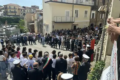 Iniziativa Ricordati a Lamezia Terme i due netturbini vittime di 'ndrangheta