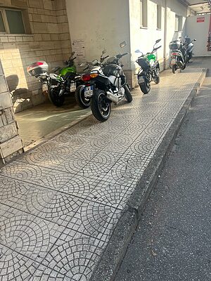 Le moto all'ospedale