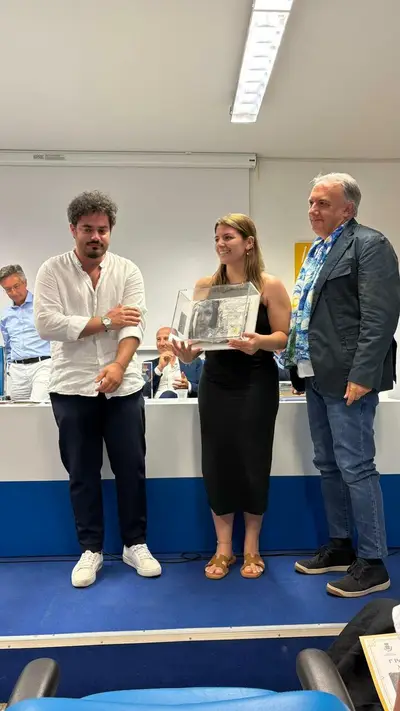 Ha ritirato il premio Giusy Massarini