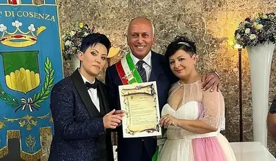 Raffaella ed Eugenia il giorno della loro unione