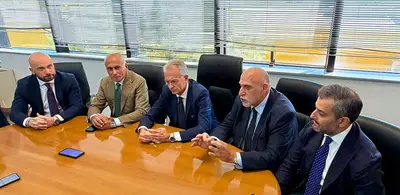 Tavolo del dibattito