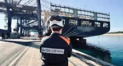 Bloccata nel Porto di Gioia Tauro