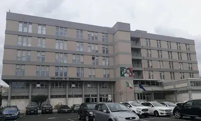 Il Tribunale di Crotone