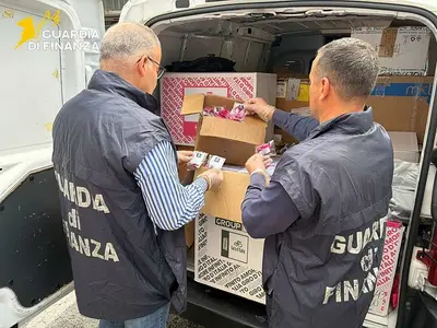 Gli articoli sequestrati