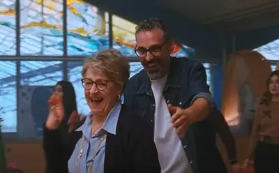 Frammento del videoclip di 'L'albero delle noci'