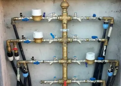 allaccio idrico abusivo