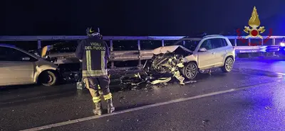 L'auto incidentata sulla Statale 107