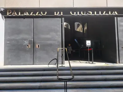 La Procura di Genova