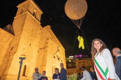 La Succurro davanti alla Abbazia