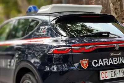 auto dei Carabinieri