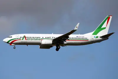 Boeing 737-800 di Aeroitalia in volo