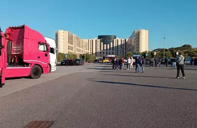 La protesta alla Cittadella regionale