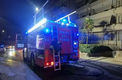 L'incendio a Reggio Calabria