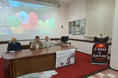 Vannacci alla presentazione del suo libro \'Il mondo al contrario\'