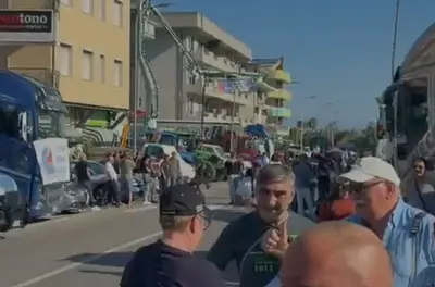 Il presidio a Davoli