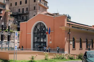 Il Tribunale di Perugia