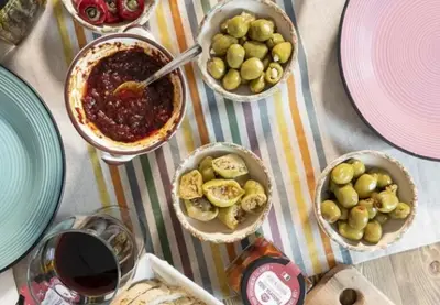 Immagine rappresentativa tavolo agriturismo