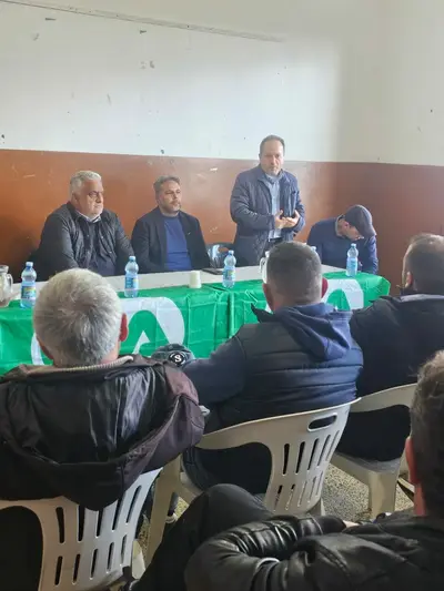 incontro con agricoltori