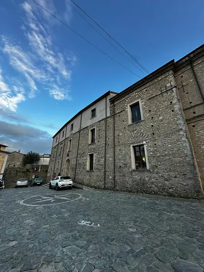Palazzo Sersale a Cerisano