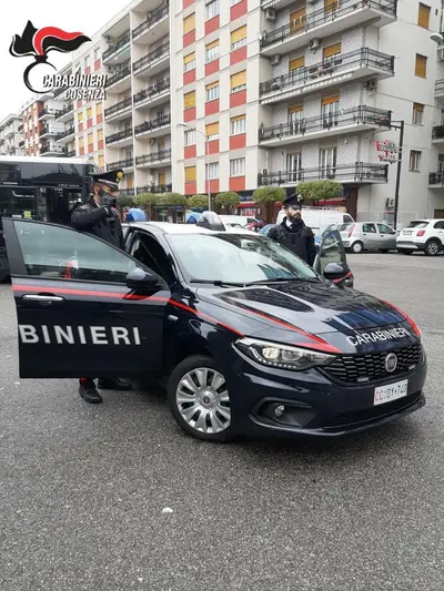 auto dei carabinieri
