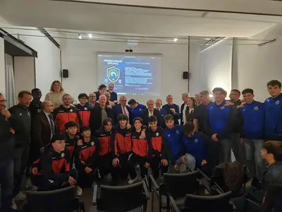 Foto di gruppo per il nuovo Consorzio