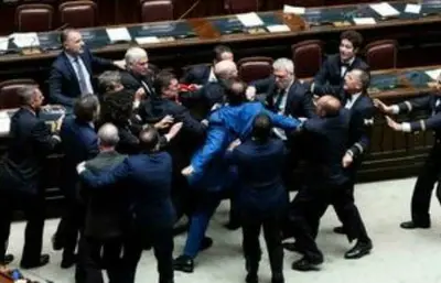 rissa in Parlamento