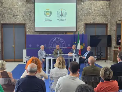 La presentazione a Palazzo dei bruzi